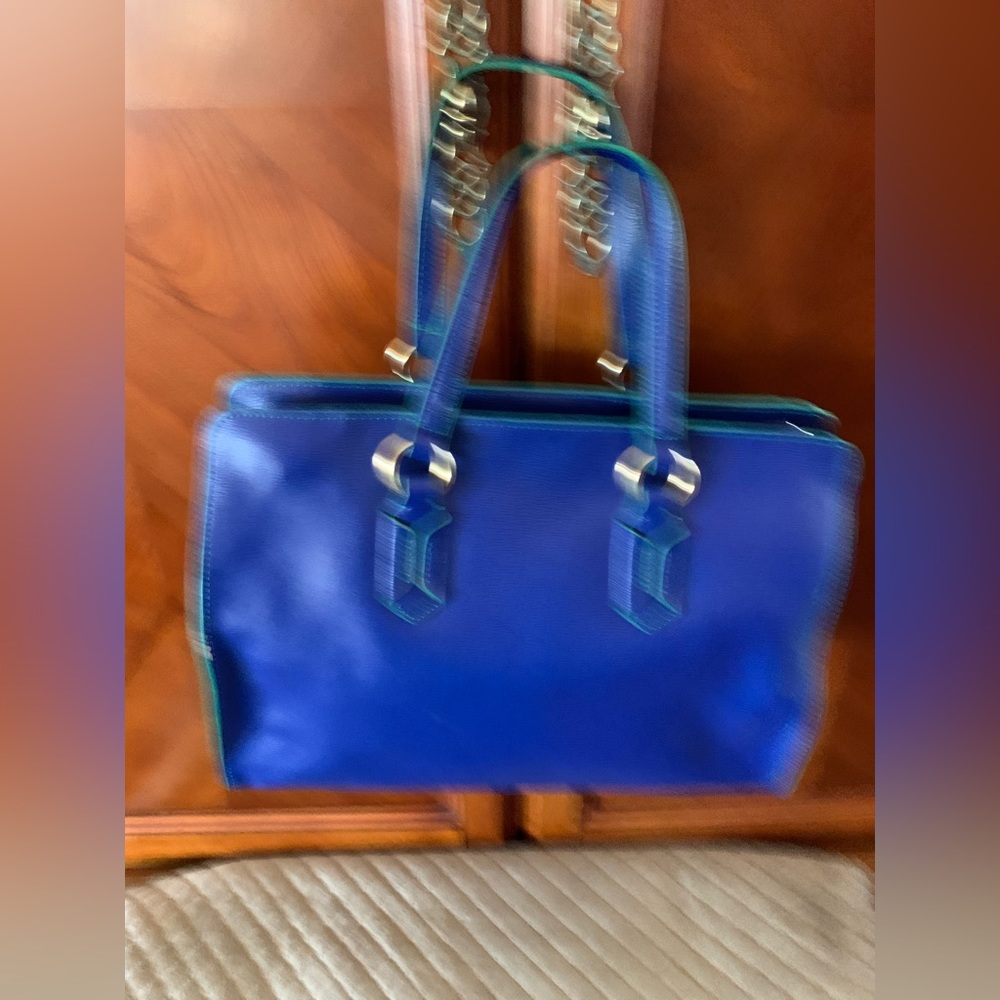 Handbag - Picture 5 of 9